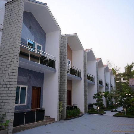 Ramraj Resort Kanyakumari Buitenkant foto